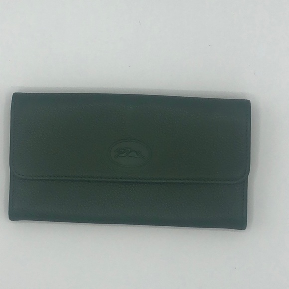 Longchamp Handbags - Longchamp Wallet in Forest Green